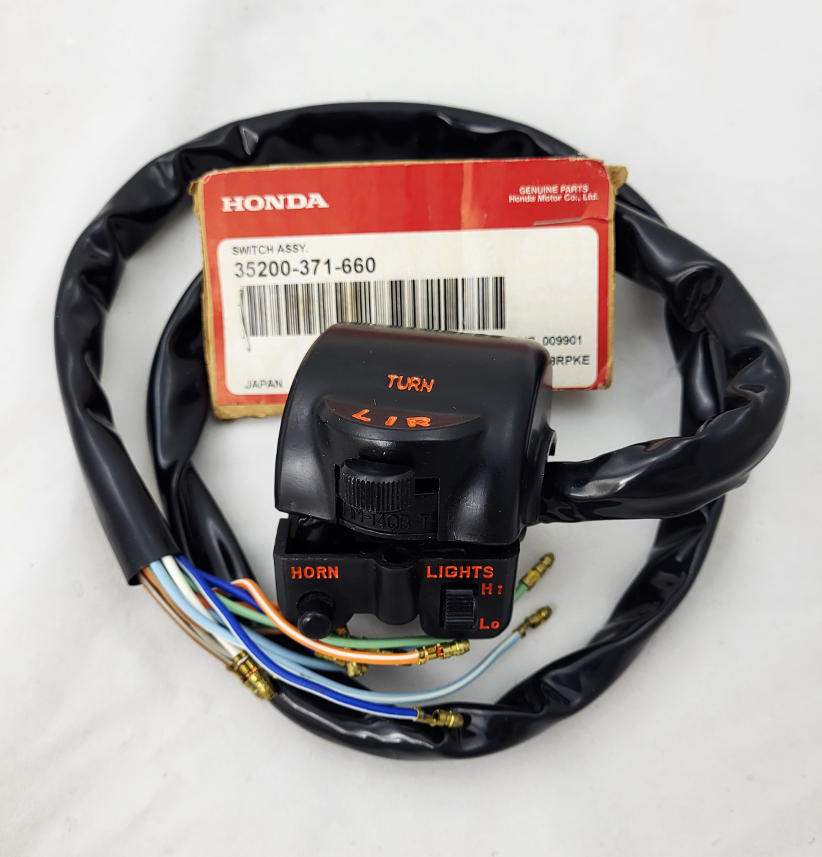 OEM Turn Signal / Horn Assembly for 75-77 GL1000